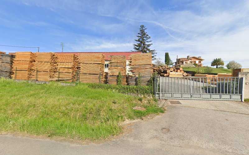 Fotografia tomada fuera de Maderas Adolfo López - Empresa maderera en El Berrón, Asturias
