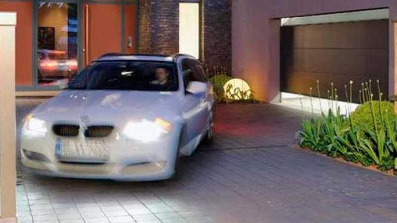 Fotografia tomada fuera de Automatismos el Berrón - Proveedor de puertas en Noreña, Asturias