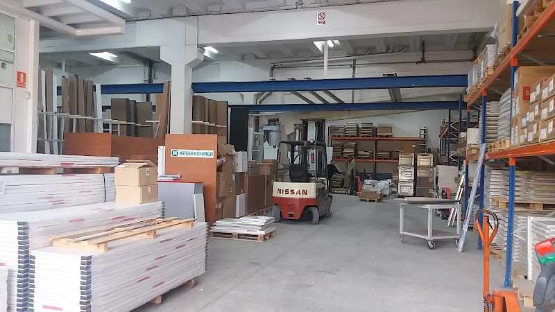 Fotografia tomada fuera de TPC Cocinas Montcada - Tienda de muebles de cocina en Montcada i Reixac, Barcelona