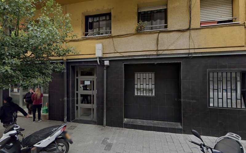 Fotografia tomada fuera de Metalsa Sistemas De Aluminio S L - Carpintería metálica y de aluminio en Montcada i Reixac, Barcelona