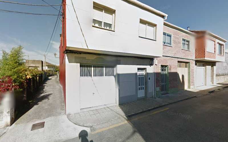 Fotografia tomada fuera de Carpintería Frayman - Carpintería metálica y de aluminio en Monforte de Lemos, Lugo