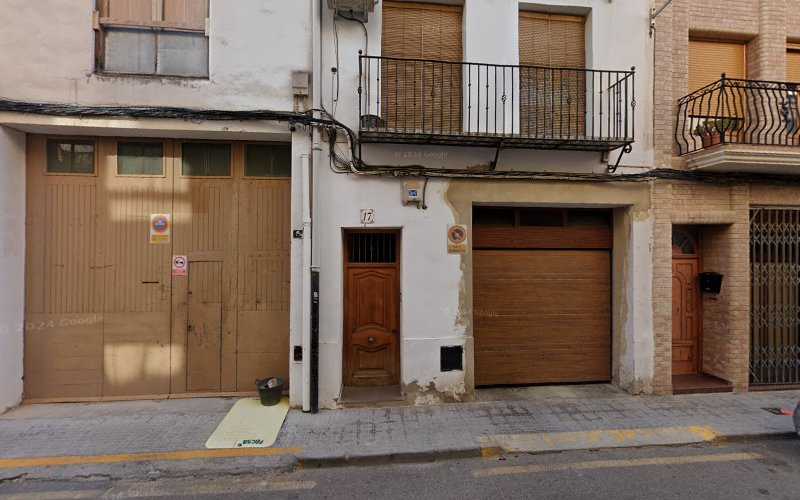 Fotografia tomada fuera de A. Macián - Carpintería en Segorbe, Castellón