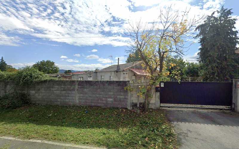 Fotografia tomada fuera de Carpintería Metálica Gulias - Metalwork en Monforte de Lemos, Lugo