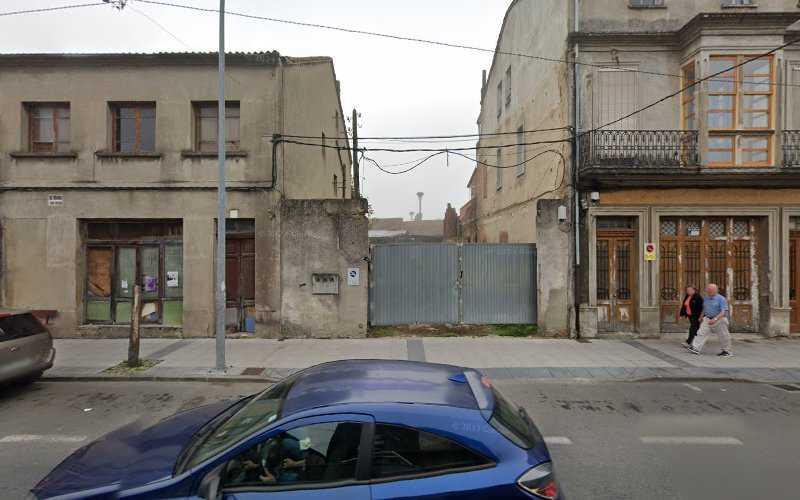 Fotografia tomada fuera de Aserradero Rivas - Establecimiento de venta de madera en Monforte de Lemos, Lugo