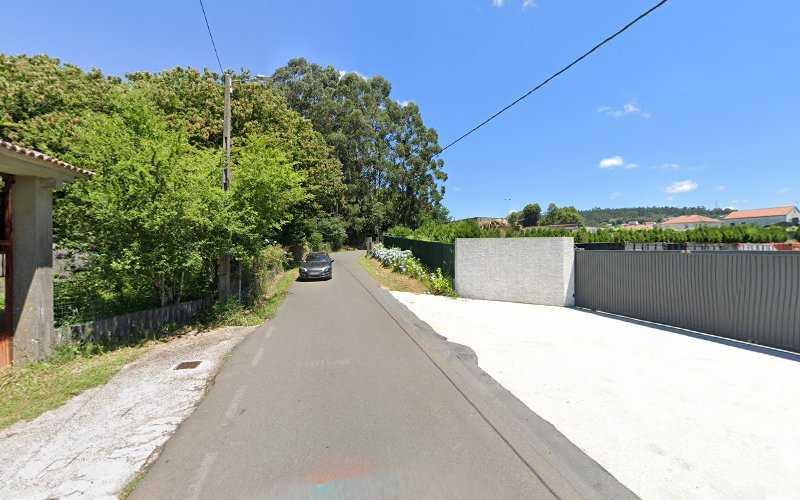 Fotografia tomada fuera de Visual Trends - Warehouse - Carpintería en Ventin, A Coruña