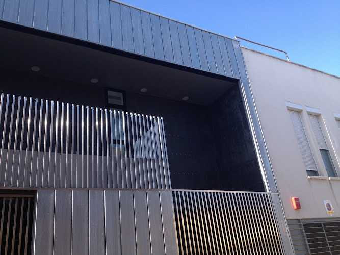 Fotografia tomada fuera de CAPITAS SL - Proveedor de marcos de aluminio en Mairena del Alcor, Sevilla