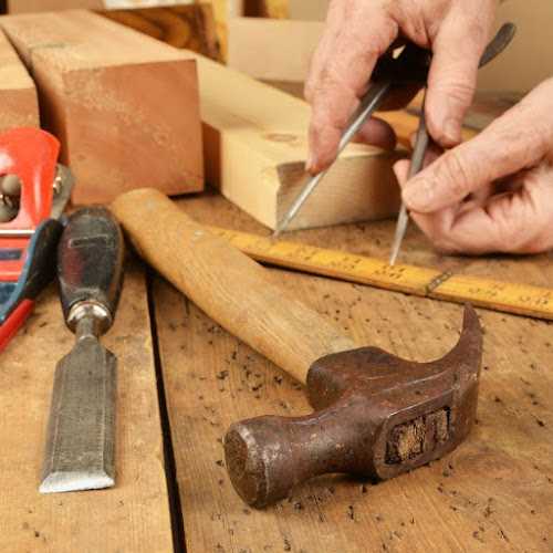 Fotografia tomada fuera de Carpintería Manuel Jesús Aragón - Carpintería en Cantabria - Carpintería en Barrio de Arriba, Cantabria