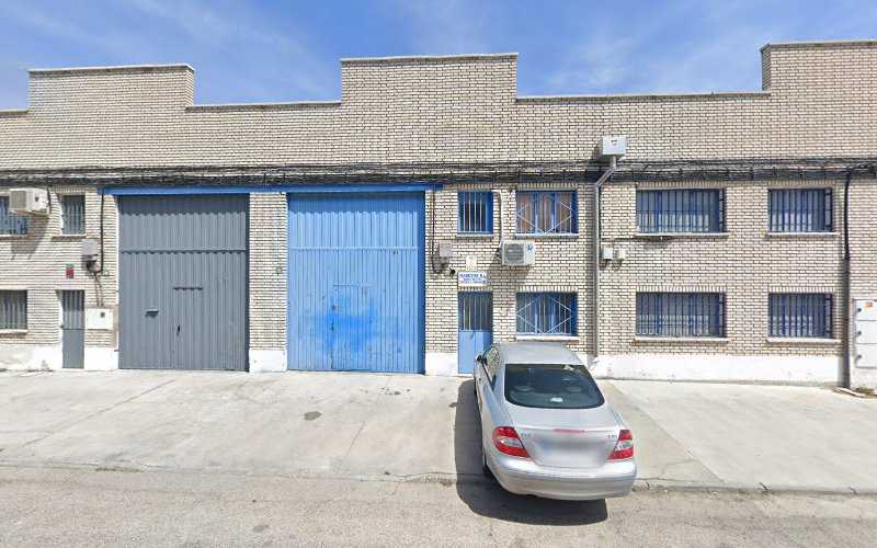 Fotografia tomada fuera de Carpintería Amalio S.L. - Carpintero en Humanes de Madrid, Madrid