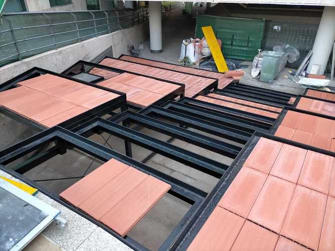 Fotografia tomada fuera de ADEMETAL - Carpintería metálica y de aluminio en Humanes de Madrid, Madrid