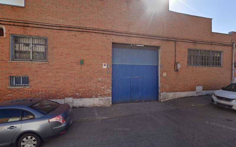 Fotografia tomada fuera de Hermanos Cabrera S.L. - Carpintería metálica y de aluminio en Humanes de Madrid, Madrid