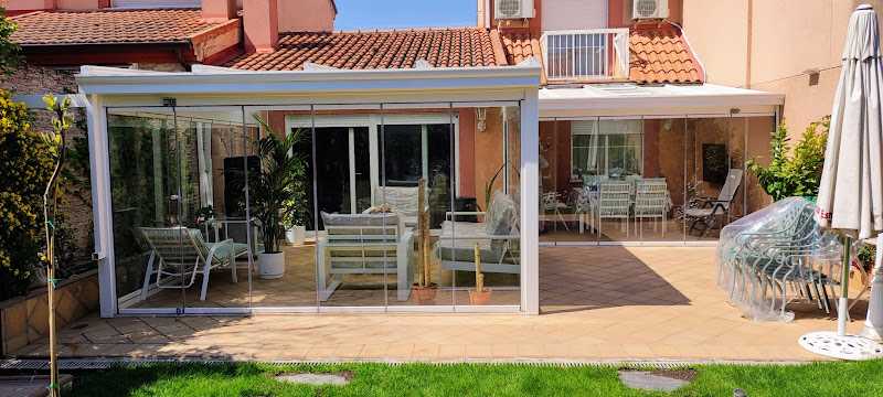 Fotografia tomada fuera de Techosdemadrid - Carpintería metálica y de aluminio en Humanes de Madrid, Madrid