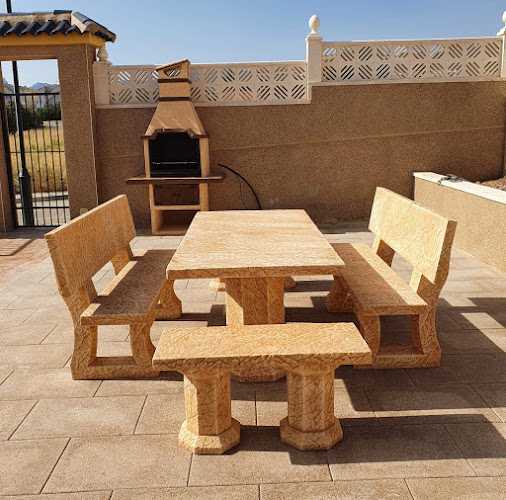 Fotografia tomada fuera de Conchi decoración - Tienda de artículos para el hogar en Agost, Alicante