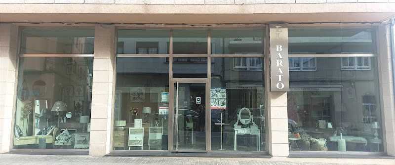 Fotografia tomada fuera de MUEBLES EL BARATO - Tienda de muebles en A Rúa, Orense