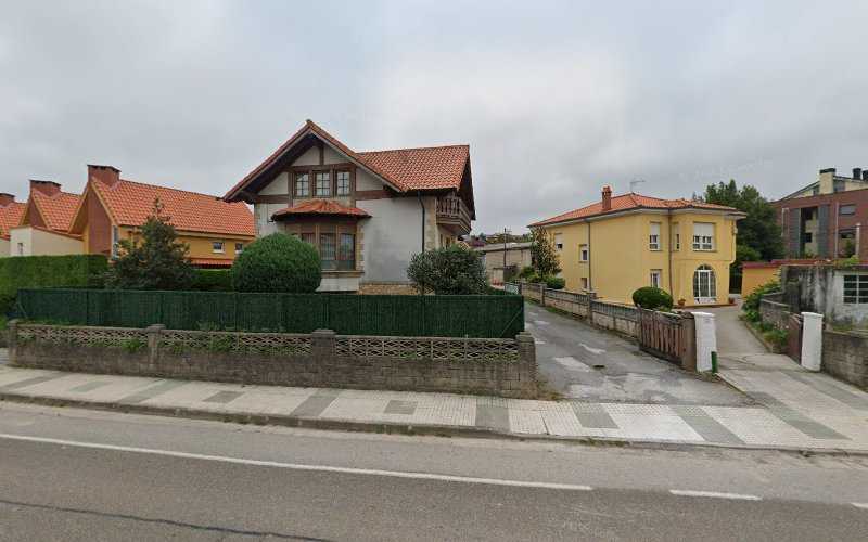 Fotografia tomada fuera de Carpintería Pereda - Carpintero en Requejada, Cantabria