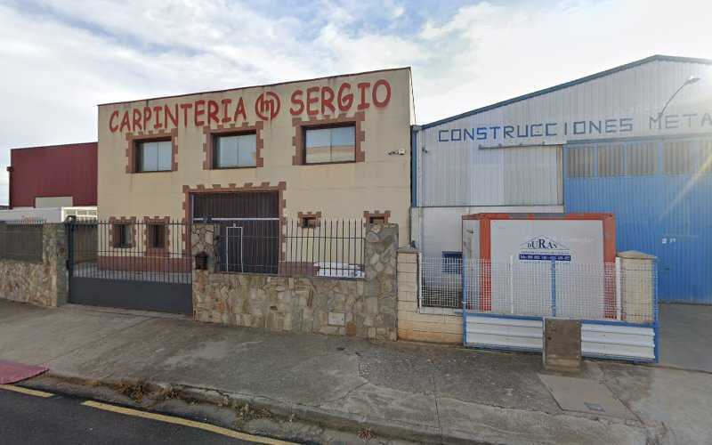 Fotografia tomada fuera de Sergio Carpintería - Carpintero en Toro, Zamora