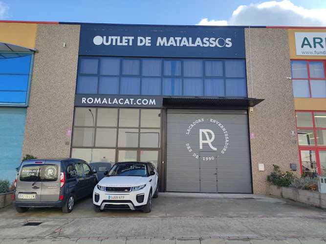 Fotografia tomada fuera de Roma Lacat - Woodworker en Tona, Barcelona