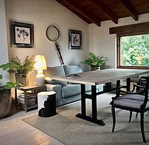 Fotografia tomada fuera de El Pajar de Somo Decoración - Interiorista en Somo, Cantabria