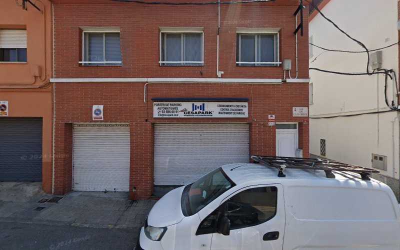 Fotografia tomada fuera de Cesapark - Proveedor de puertas en Rubí, Barcelona