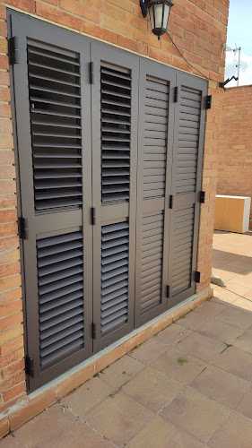 Fotografia tomada fuera de Ecor Aluminio - Carpintería metálica y de aluminio en Rubí, Barcelona