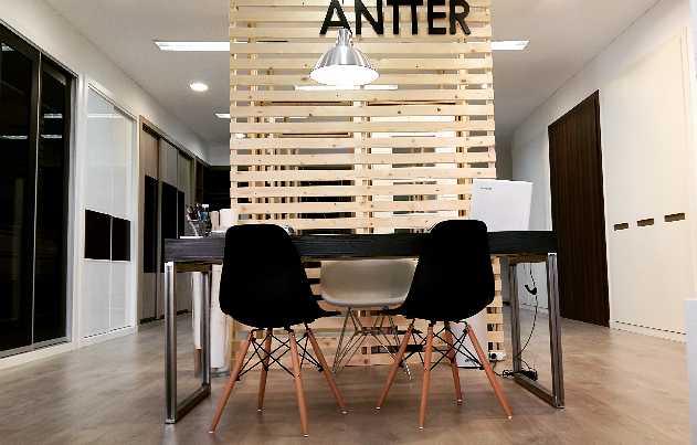 Fotografia tomada fuera de ANTTER INTERIORES - Contratista general en Tres Cantos, Madrid