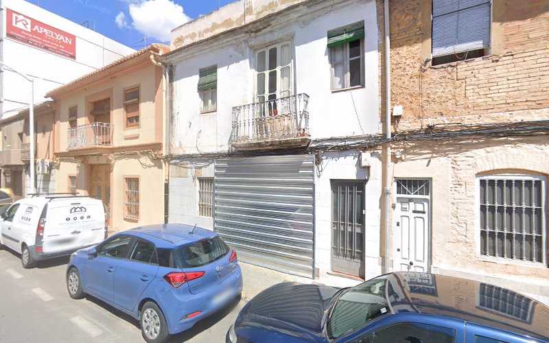 Fotografia tomada fuera de Automalum - Carpintería metálica y de aluminio en Mislata, Valencia