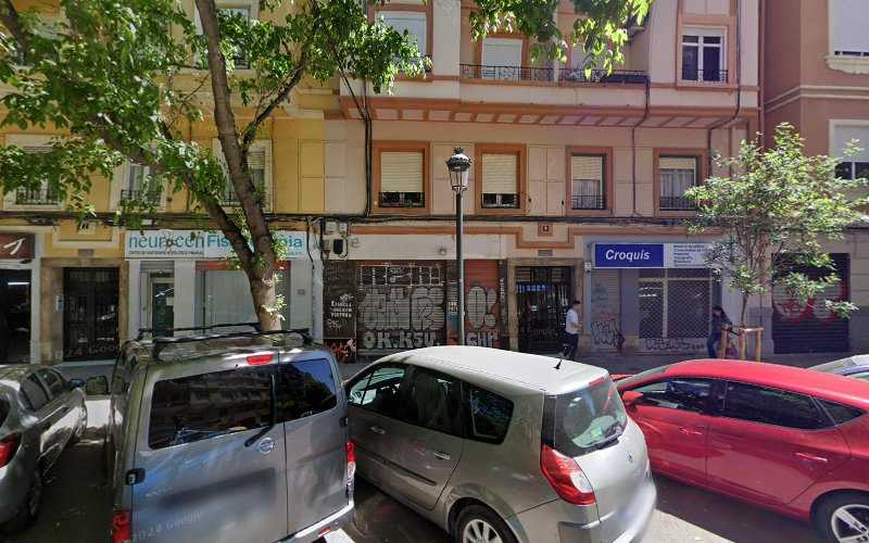 Fotografia tomada fuera de Caoba De Cuba - Carpintería metálica y de aluminio en Valencia, Valencia