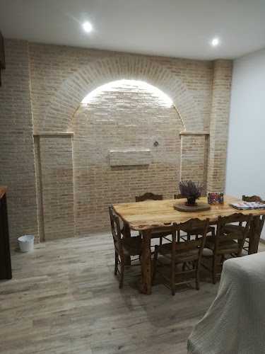 Fotografia tomada fuera de CARPINTERIA RAFAEL BRAVO - Carpintería en Castro del Río, Córdoba