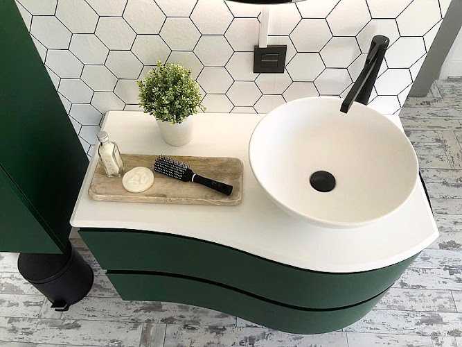 Fotografia tomada fuera de Daserpal Multiservicios - Contratista general en Venta de Baños, Palencia