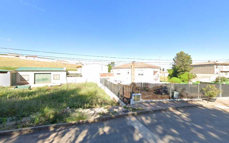 Fotografia tomada fuera de Pinturas y construcciones Genavero - Pintor en Villarrodrigo, Jaén