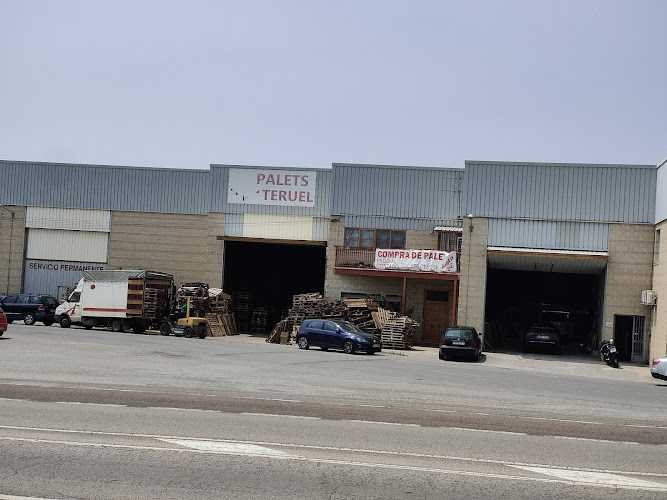 Fotografia tomada fuera de Palets Teruel - Establecimiento de venta de madera en Teruel, Teruel