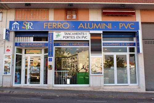 Fotografia tomada fuera de SIR ALUMINIS PVC FERRO TENDALS - Metal·listeria en Torredembarra, Tarragona