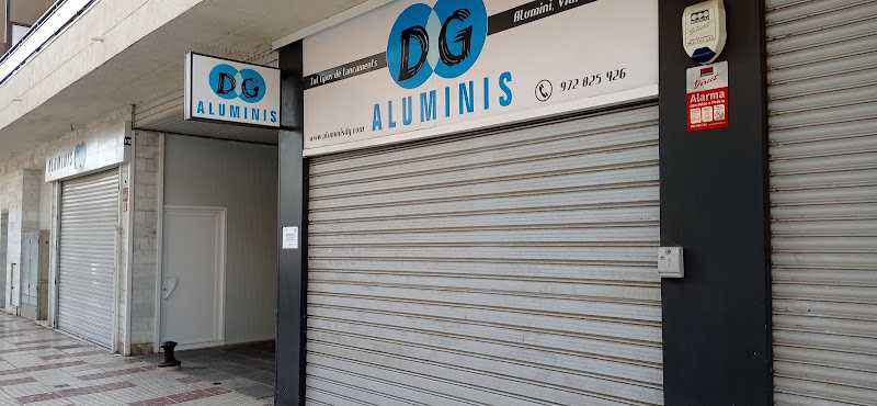 Fotografia tomada fuera de Aluminis DG - Metal·listeria en Platja d'Aro i S'Agaró, Girona