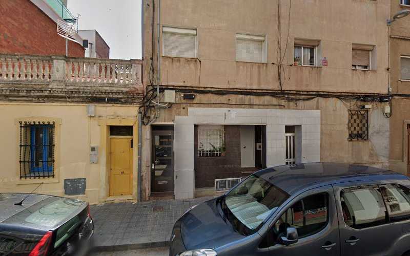 Fotografia tomada fuera de Romasn Y Jordán - Carpintería metálica y de aluminio en Sant Adrià de Besòs, Barcelona