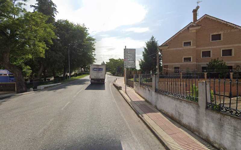 Fotografia tomada fuera de Salascarpym - Carpintero en Moraleja de Enmedio, Madrid