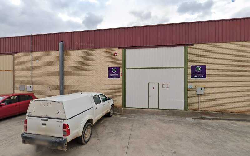 Fotografia tomada fuera de Aluminios Latorre - Carpintería metálica y de aluminio en Cascante, Navarra