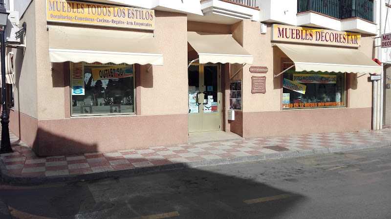 Fotografia tomada fuera de Muebles Decorestar - Tienda de muebles en Cúllar Vega, Granada