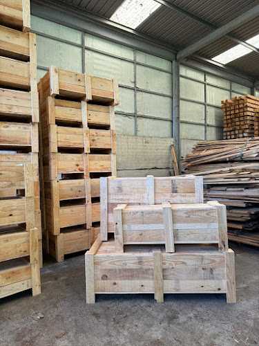 Fotografia tomada fuera de SERMASA - Servicios madereros y aserraderos S.L. - Empresa maderera en Carral, A Coruña