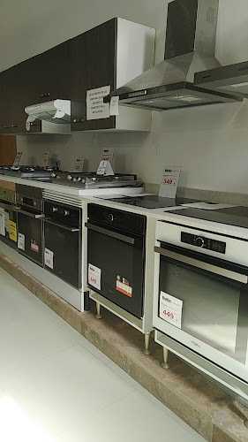 Fotografia tomada fuera de BigMat Hnos. Marín. - Tienda de materiales para la construcción en Cañete, Cuenca