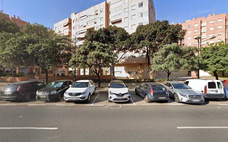 Fotografia tomada fuera de Gaspar González Penejeros - Carpintería en Valencia, Valencia