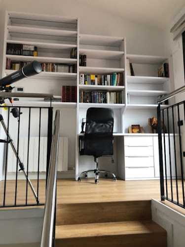 Fotografia tomada fuera de AMB FUSTA - Tienda de muebles en Terrassa, Barcelona