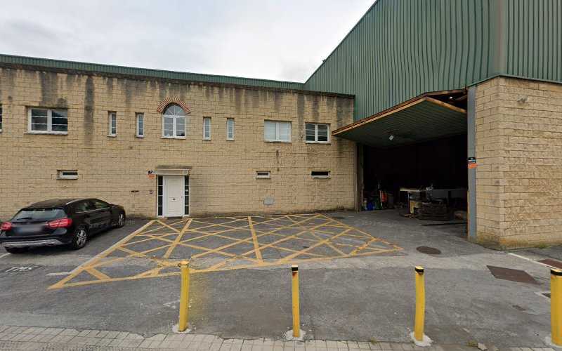 Fotografia tomada fuera de Talleres Mecánicos Sopuerta S.L. - Empresa de acabados metálicos en Atxuriaga, Vizcaya