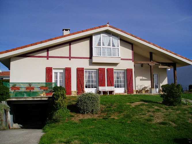 Fotografia tomada fuera de Construcciones Mariano Méndez e Hijos - Reformas en Sopela, Vizcaya