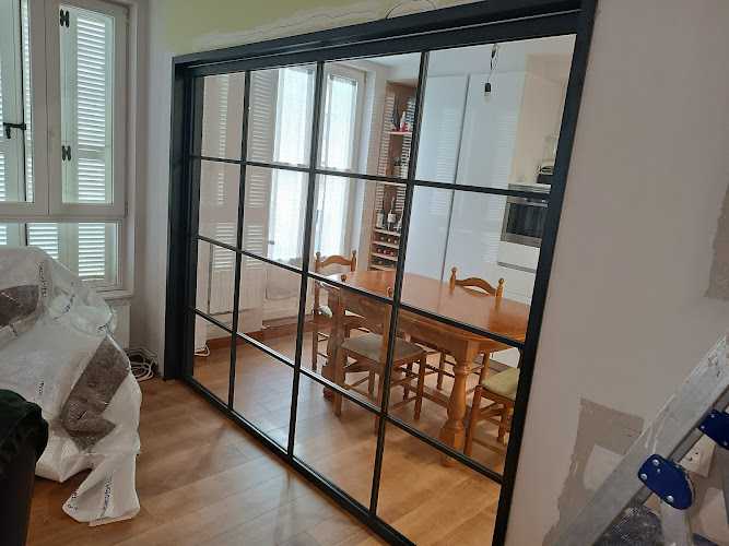 Fotografia tomada fuera de Carpinteria de aluminio en Basauri-Ekovent - Carpintería metálica y de aluminio en Basauri, Vizcaya