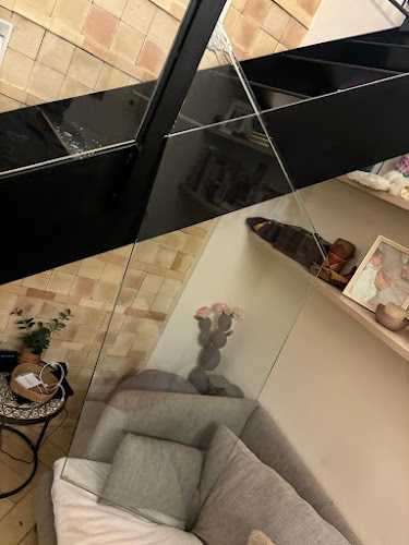 Fotografia tomada fuera de Valcris carpintería metálica - Fábrica en Xirivella, Valencia