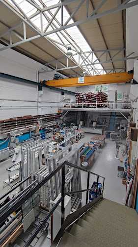 Fotografia tomada fuera de ROISA, Ventanas y cerramientos - Carpintería metálica y de aluminio en Oiartzun, Guipúzcoa