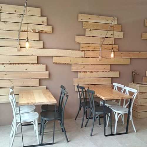 Fotografia tomada fuera de Aglart. Fusteria i artesania sostenible del Pallars Sobirà - Fabricant de mobles en Useu, Lérida