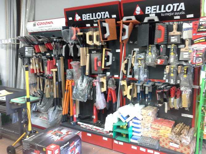 Fotografia tomada fuera de JM Boceguillas - Tienda de materiales para la construcción en Boceguillas, Segovia