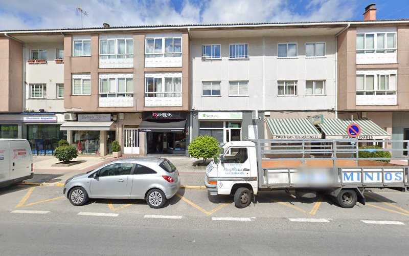 Fotografia tomada fuera de Pérez Blanco S L - Carpintería metálica y de aluminio en Bertamiráns, A Coruña