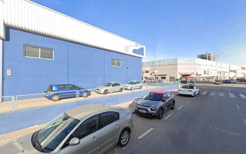 Fotografia tomada fuera de Tableros Hermo S.L. - Proveedor de madera contrachapada en Beniparrell, Valencia