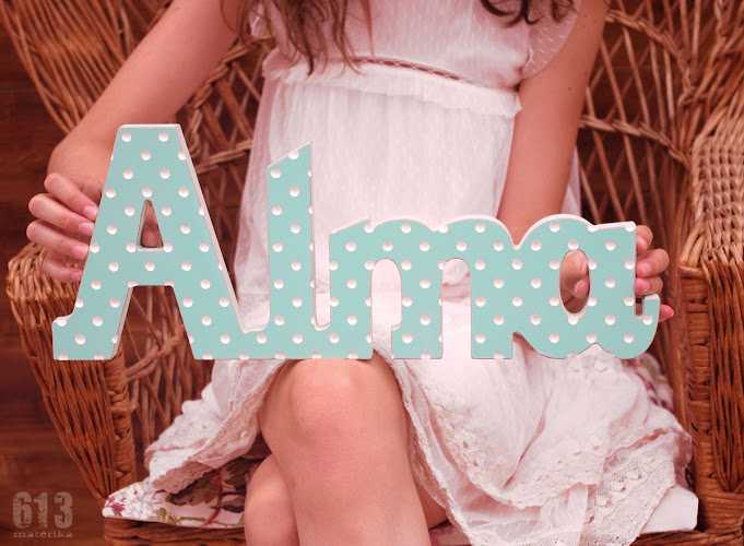 Fotografia tomada fuera de 613materika - letreros de madera - Artesanía en Villarreal, Castellón